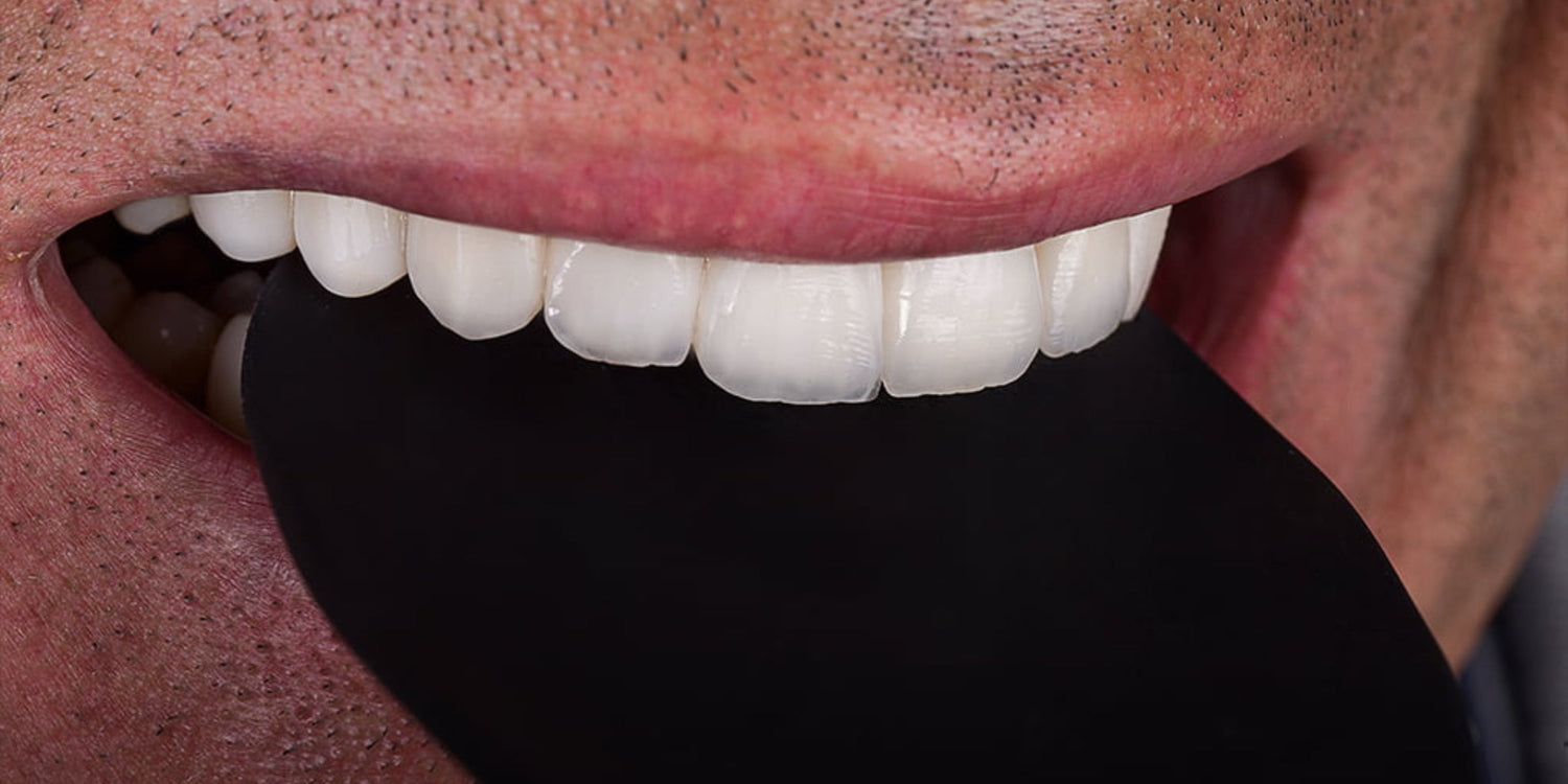 How to Choose and Sterilize Dental Contrasters for Perfect Clinical Photography