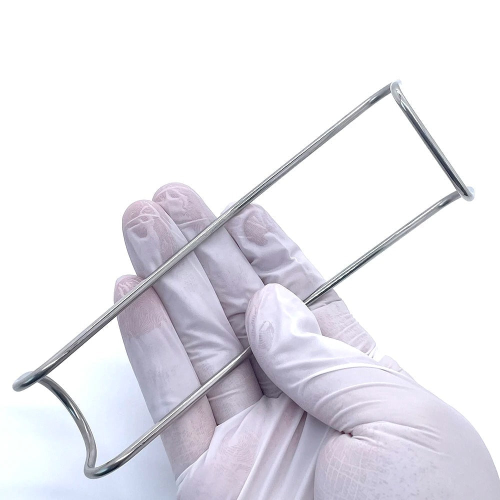 Sternberg Lip and Cheek Retractor Dentiphoto