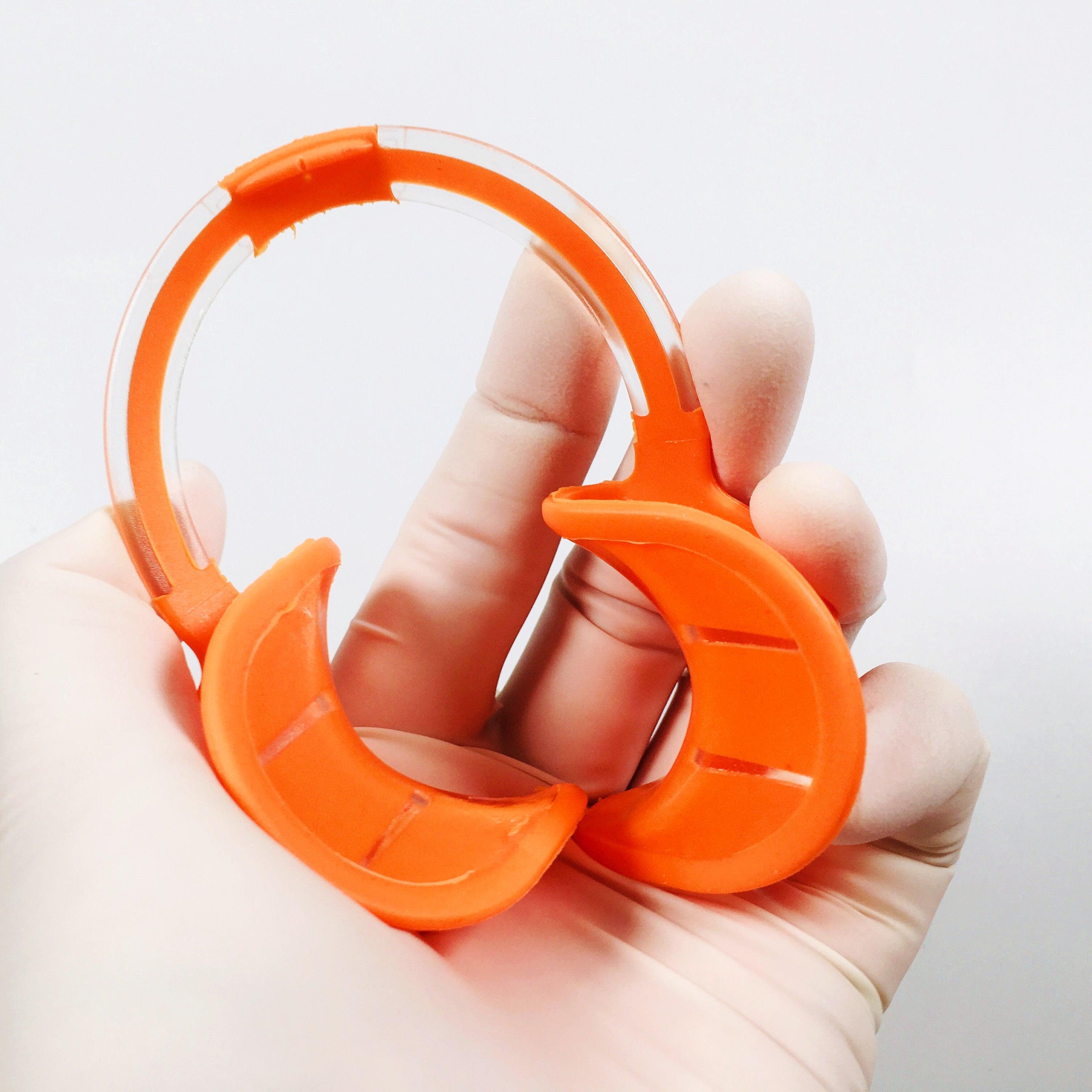 C-Shape Silicone Soft Retractor - Dentiphoto
