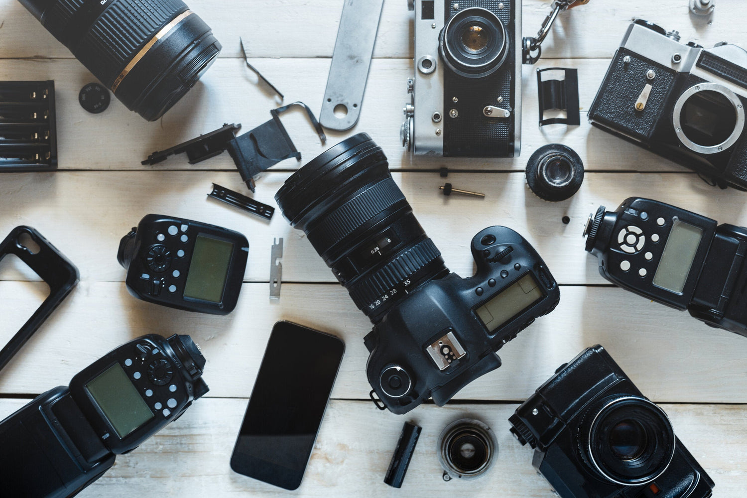 How to Choose the Best Camera and Lens for Dental Photography in 2025