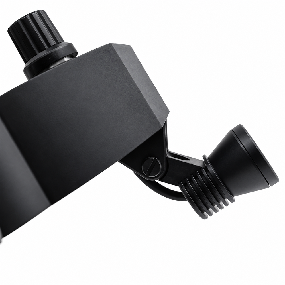 Professional LED Dental Headlight – 30,000 Lux, Adjustable Focus & Rechargeable