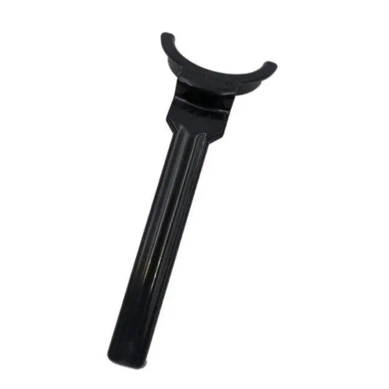 Upper and Lower Lip Retractor - Dentiphoto